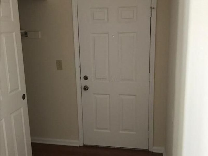 3390 Smileys Corner, Hilliard, OH 43026 Photo 2