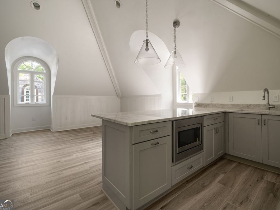 Property Image 101