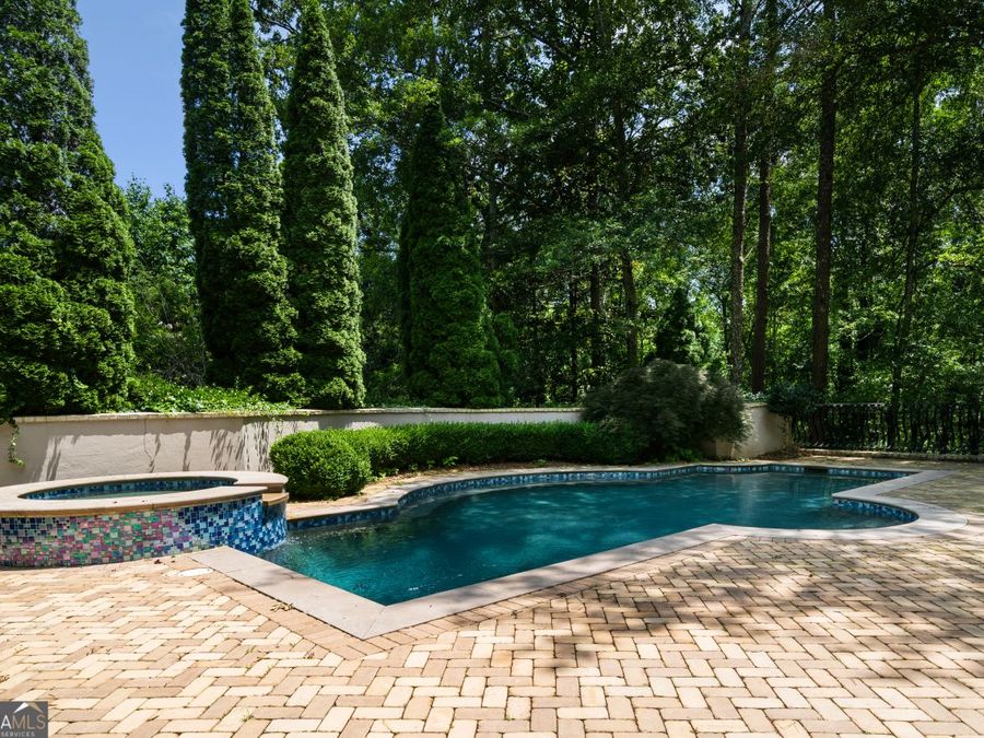 Property Image 125