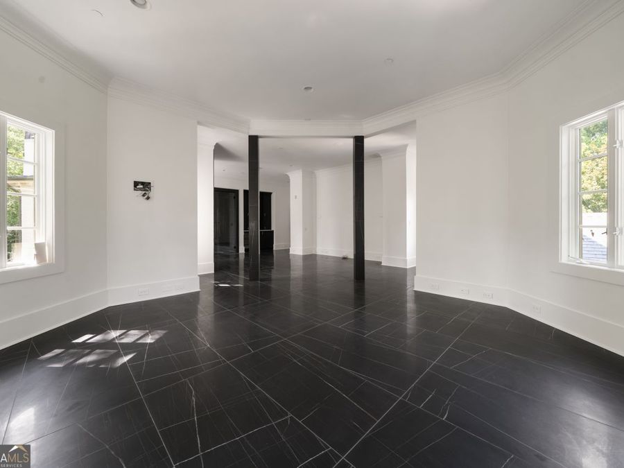 Property Image 90