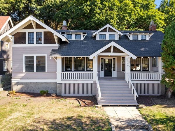 502 N Mill St, Colfax, WA 99111