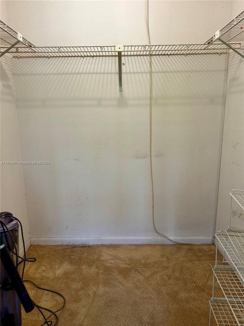 16919 N Bay Rd, Unit 206, Sunny Isles Beach, FL 33160 Photo