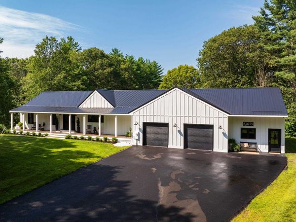 10 Lewis Road, Kittery, ME 03904