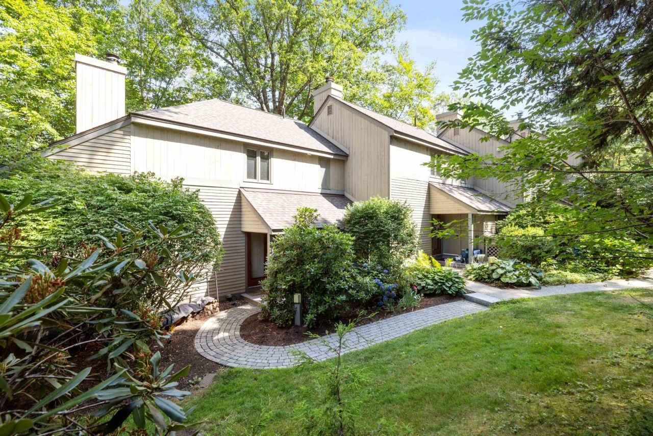 2696 Lake Shore Road, Unit 108, Gilford, NH 03249 Main Photo