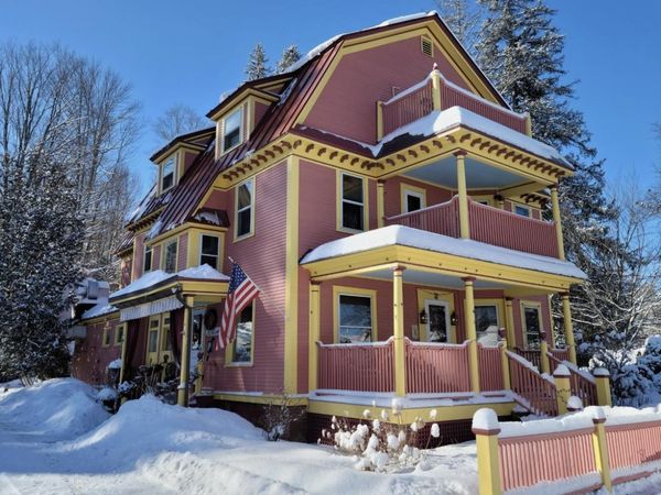 41 Pleasant Street, Woodstock, VT 05091