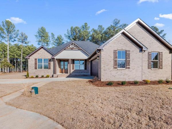 22052 Mulligan Parkway, Athens, AL 35613