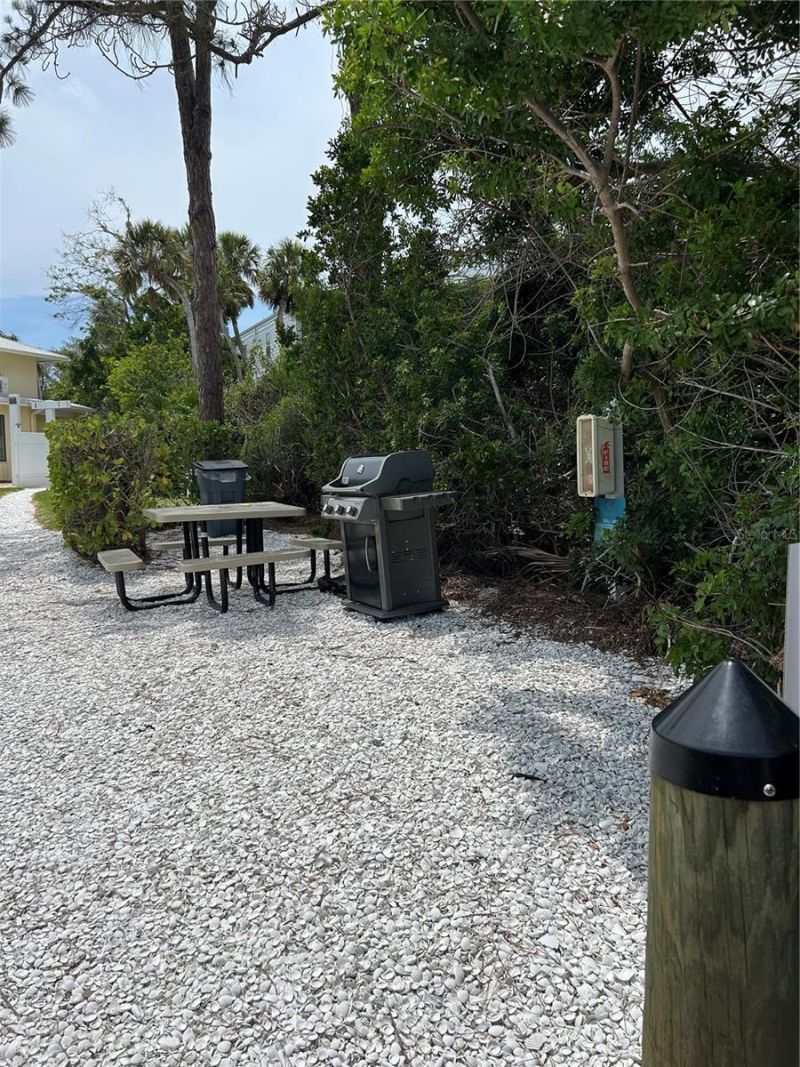 5310 Gulf Of Mexico Drive, Unit 18, Longboat Key, FL 34228 Photo