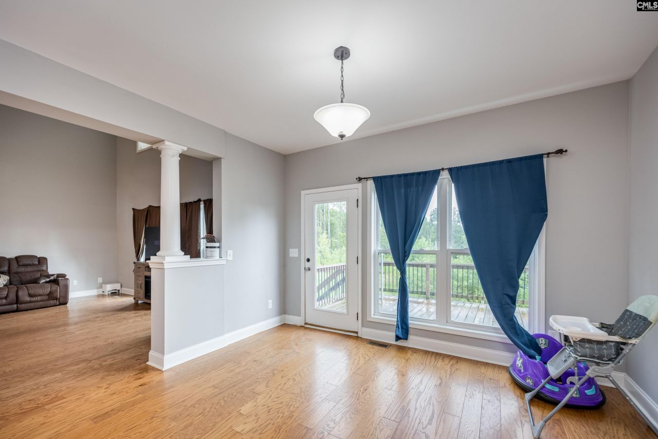 5241 Knopf Drive Photo 17