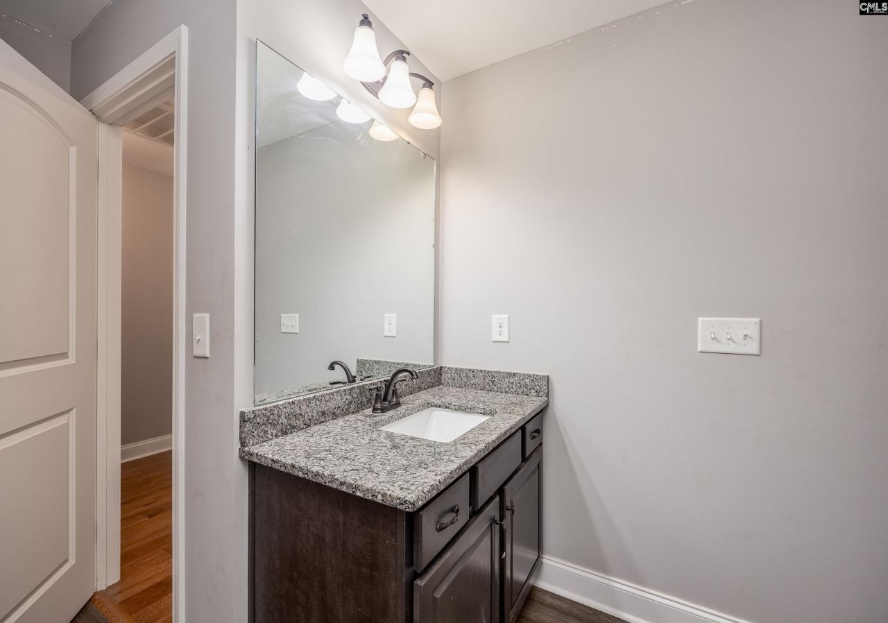 5241 Knopf Drive Photo 35