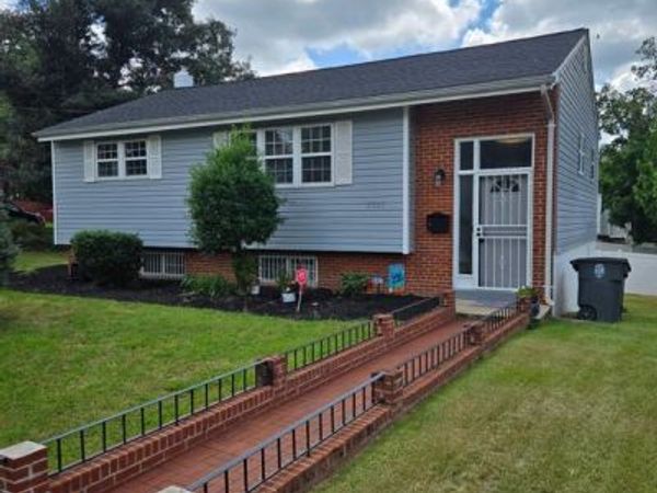 5323 BUCHANAN STREET, BLADENSBURG, MD 20710