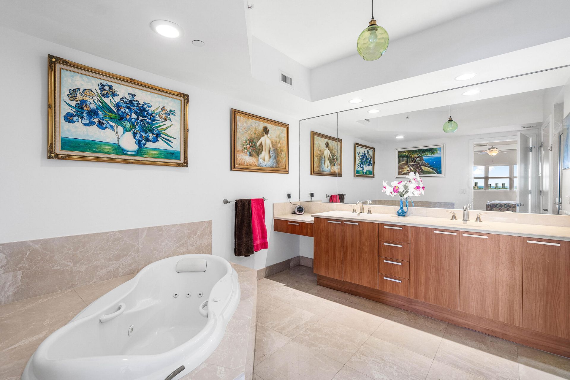 2650 Lake Shore Drive, Unit 1705, Riviera Beach, FL 33404 Photo