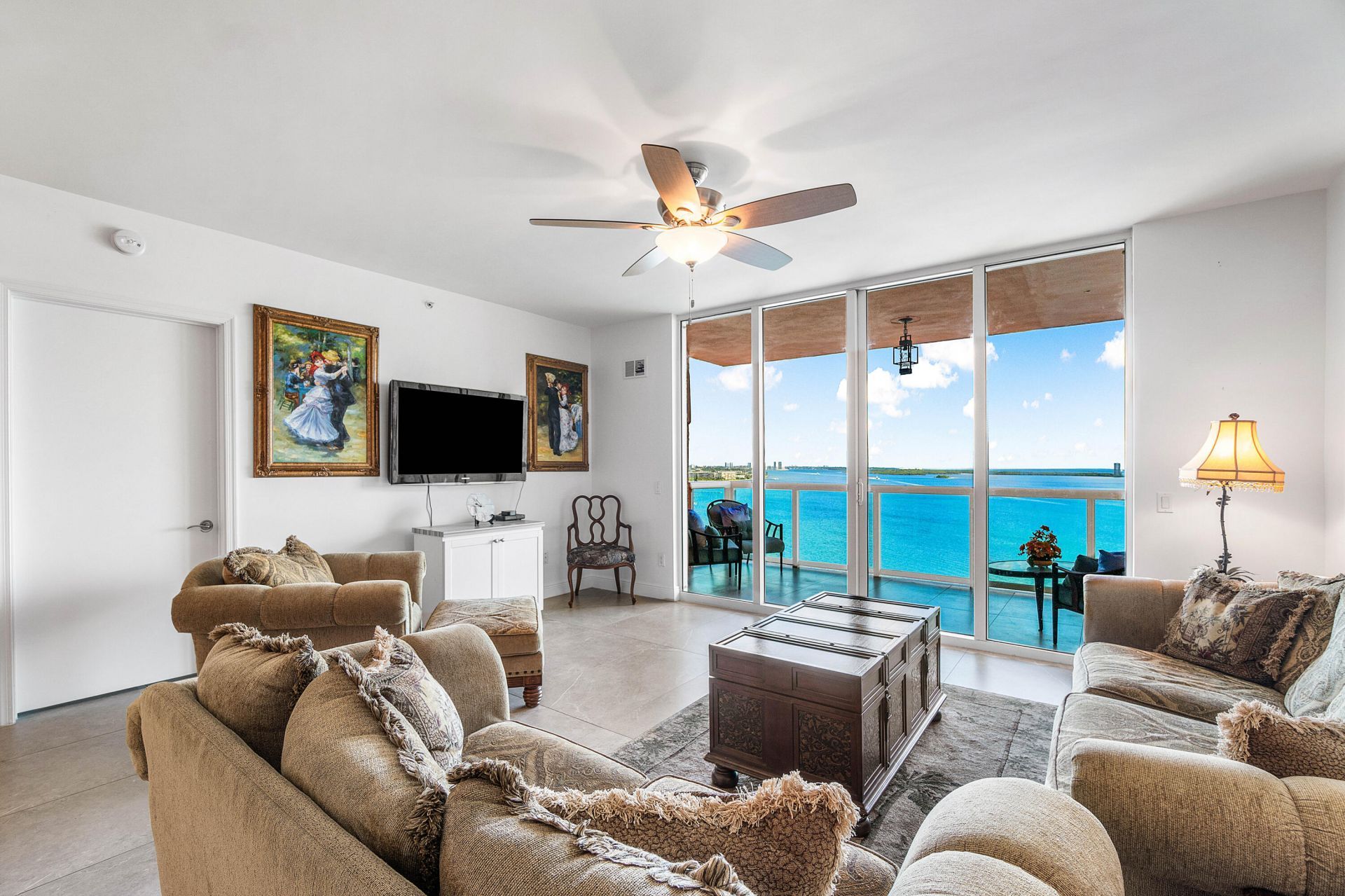 2650 Lake Shore Drive, Unit 1705, Riviera Beach, FL 33404 Photo