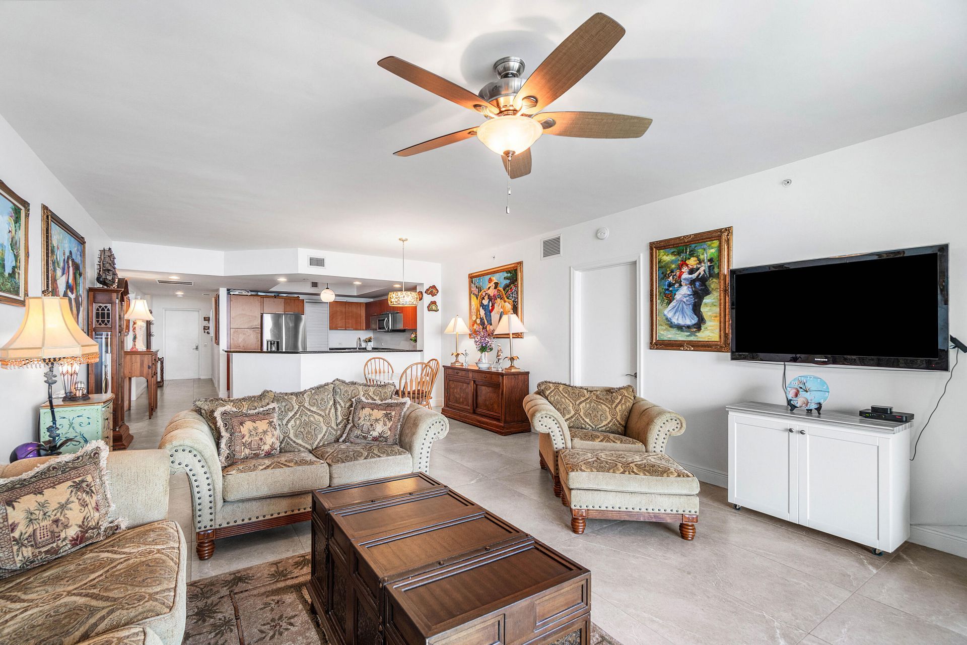 2650 Lake Shore Drive, Unit 1705, Riviera Beach, FL 33404 Photo