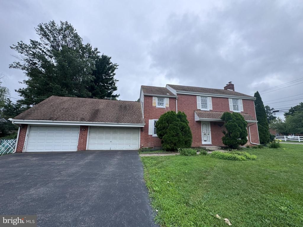 145 Landover Road, Bryn Mawr, PA 19010 Main Photo