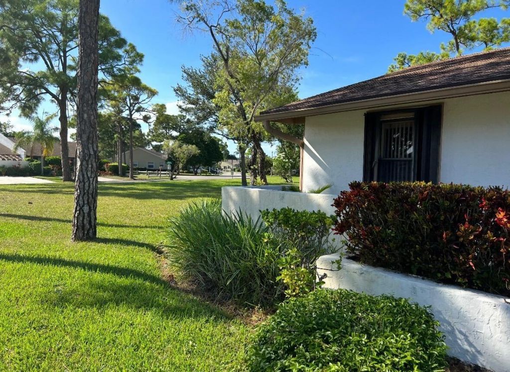 6117 Fairfield Circle, Greenacres, FL 33463 Photo