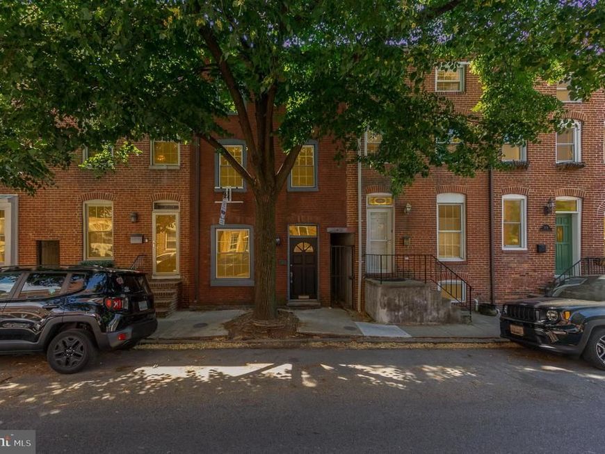 1118 Riverside Avenue, Baltimore, MD 21230 Main Photo