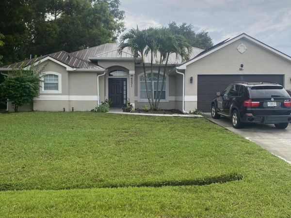 6531 NW Chugwater Circle, Port Saint Lucie, FL 34983