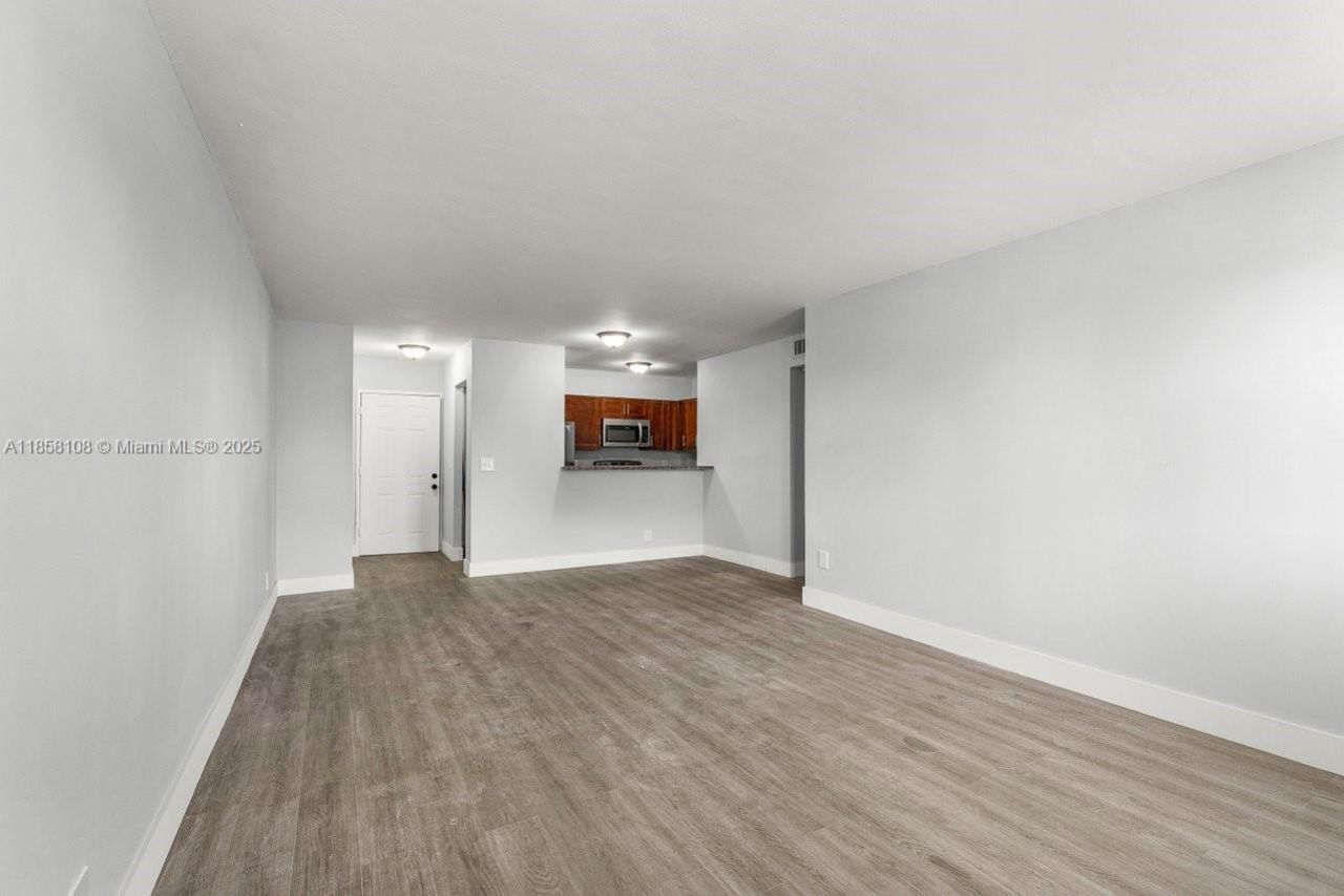 1530 Crescent Cir, West Palm Beach, FL 33403 Photo