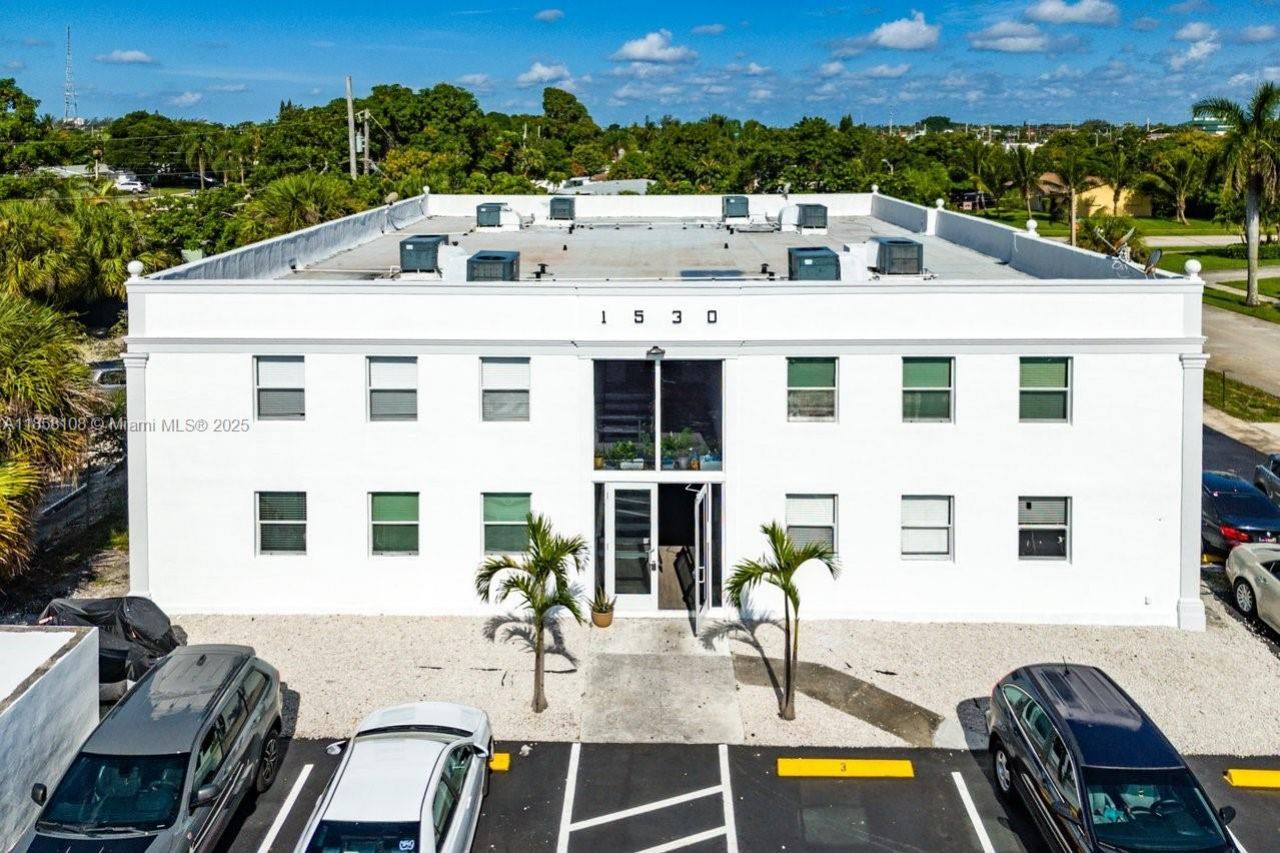 1530 Crescent Cir, West Palm Beach, FL 33403 Photo