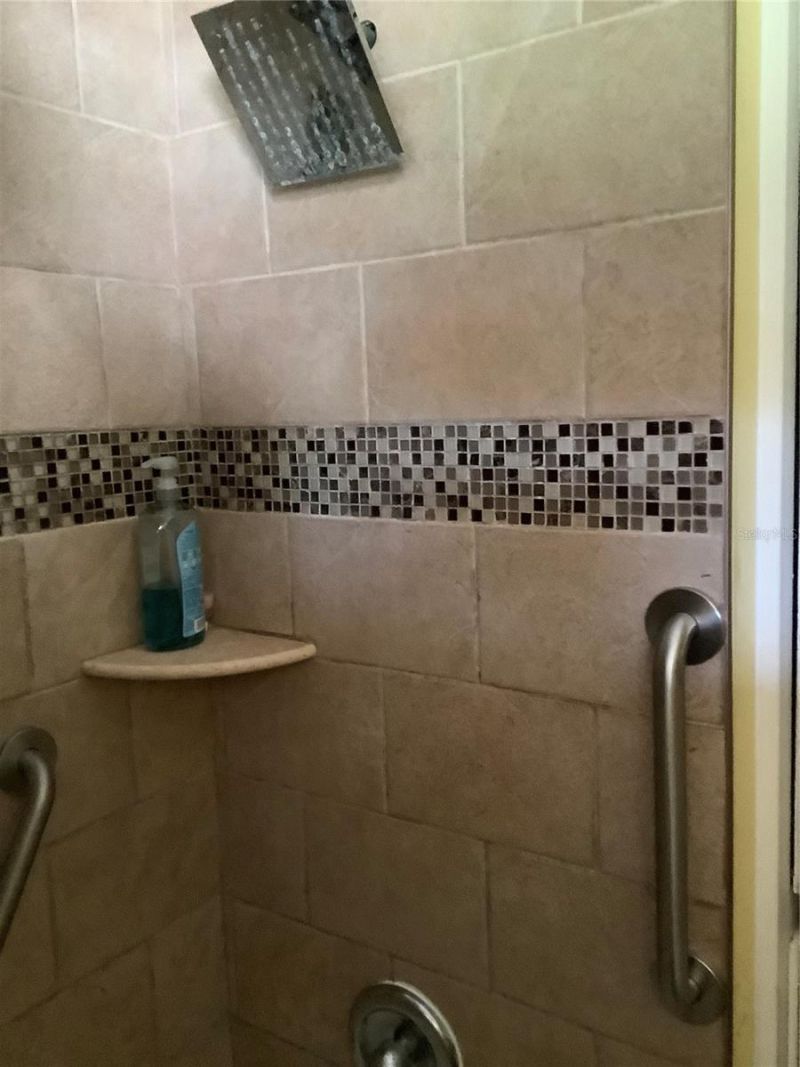 819 62nd Avenue S, Saint Petersburg, FL 33705 Photo