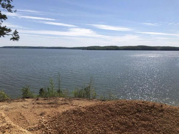 1228 Paradise Dr, Waterloo, AL 35677