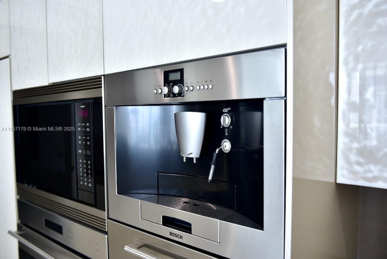 17475 Collins Ave, Unit 2802, Sunny Isles Beach, FL 33160 Photo