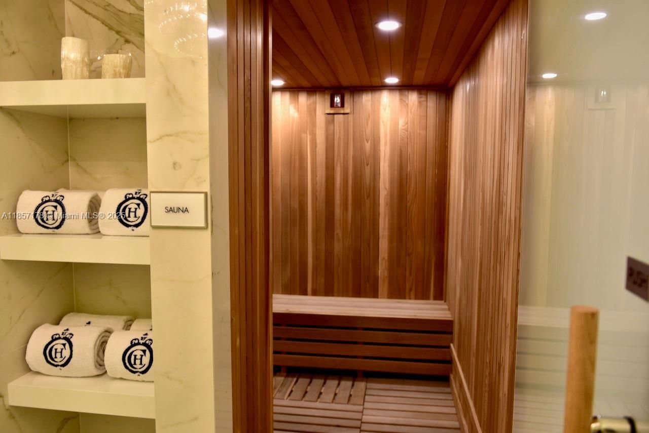 17475 Collins Ave, Unit 2802, Sunny Isles Beach, FL 33160 Photo