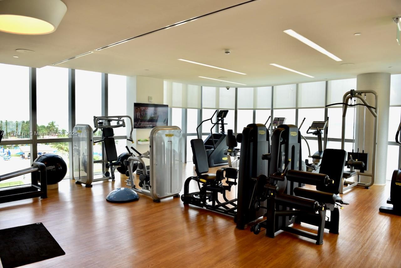 17475 Collins Ave, Unit 2802, Sunny Isles Beach, FL 33160 Photo