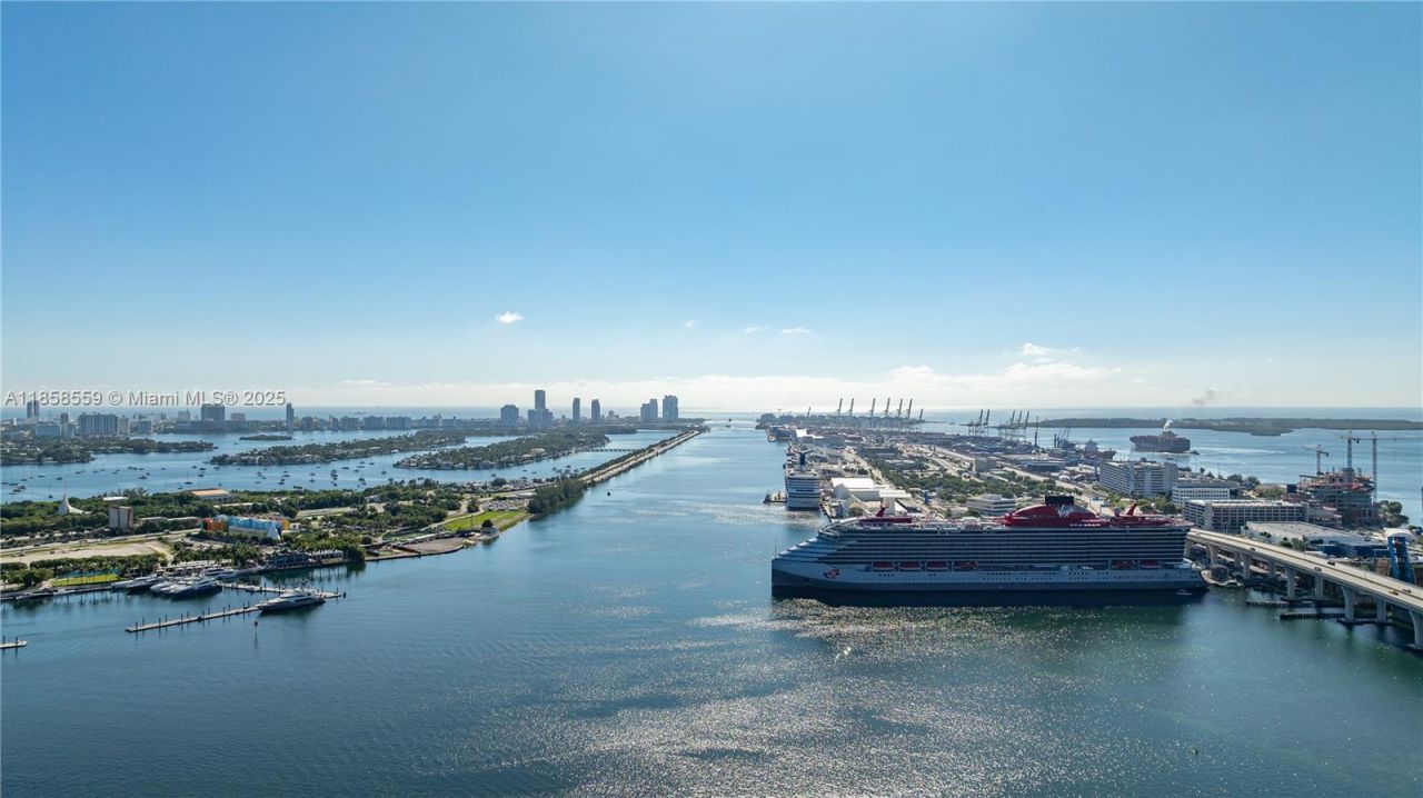 1000 Biscayne Blvd, Unit 3502, Miami, FL 33132 Photo