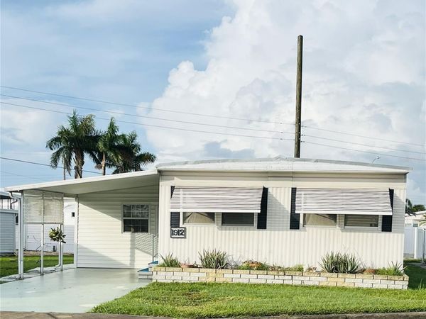 1912 FLORIDA BOULEVARD, BRADENTON, FL 34207