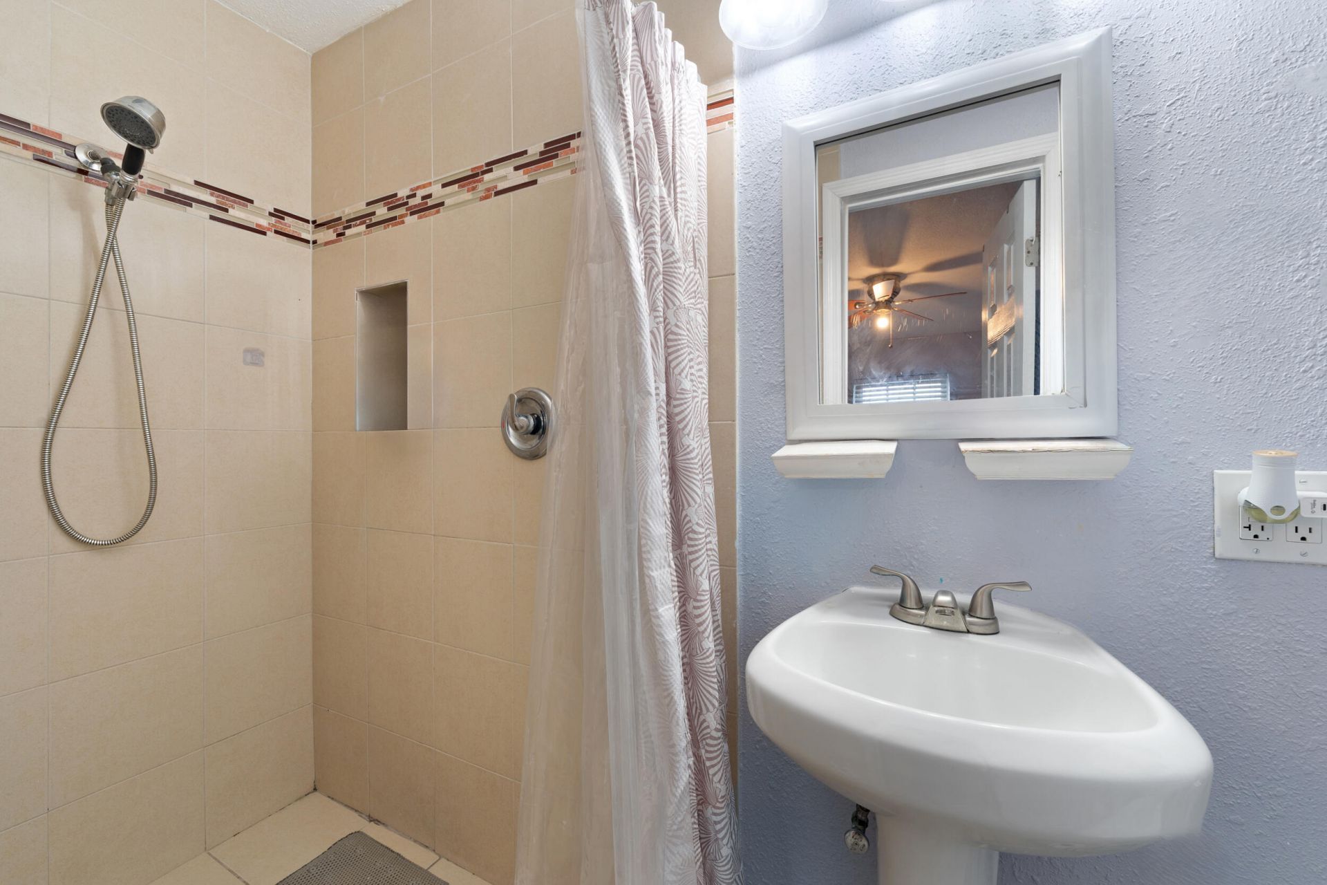 808 Wright Drive, Lake Worth, FL 33461 Photo