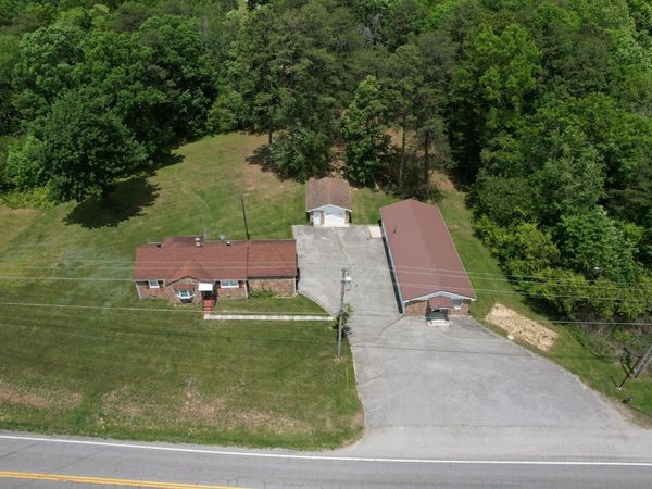 31759 State Route 108, Gruetli Laager, TN 37339