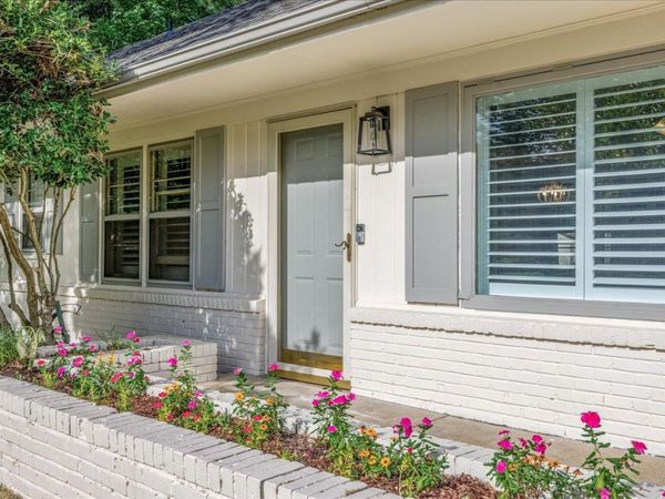 296 N WHITE STATION RD, Memphis, TN 38117