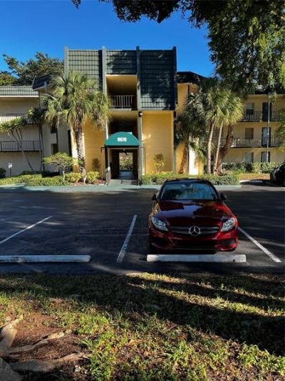 9070 Lime Bay Blvd, Unit 209, Tamarac, FL 33321 Photo