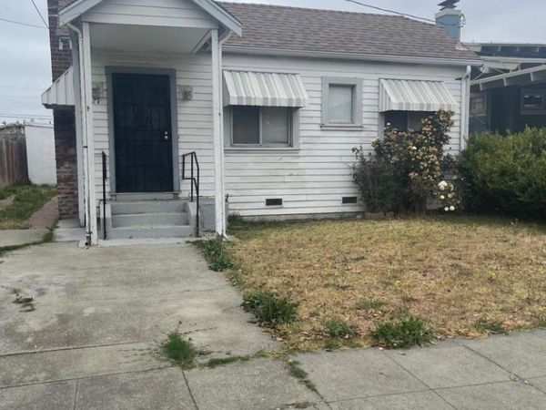 1627 104Th Ave, Oakland, CA 94603