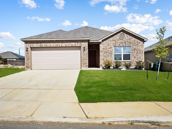 19916 Doc Holiday, Lytle, TX 78052