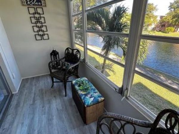 9070 Lime Bay Blvd, Unit 209, Tamarac, FL 33321