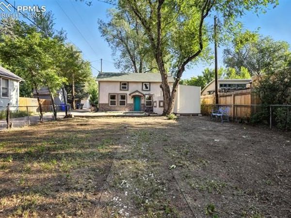 516 E Cache La Poudre Street, Colorado Springs, CO 80903