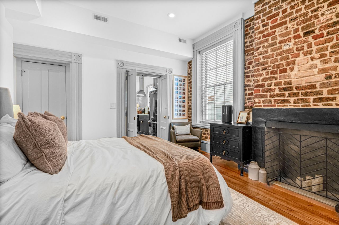 35 Society Street Photo 15