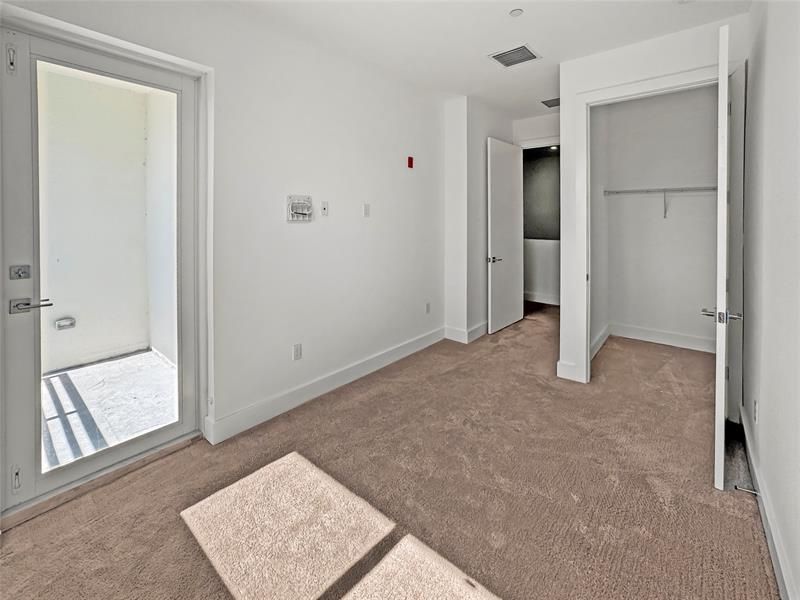 1044 18th Avenue, Unit 203, Fort Lauderdale, FL 33309 Photo