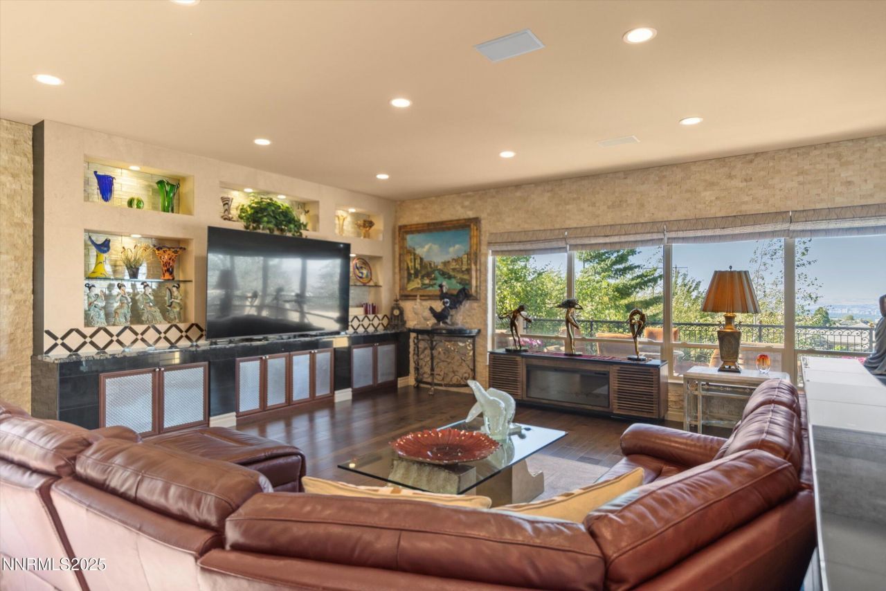 10411 Copper Cloud Drive, Reno, NV 89511 Photo