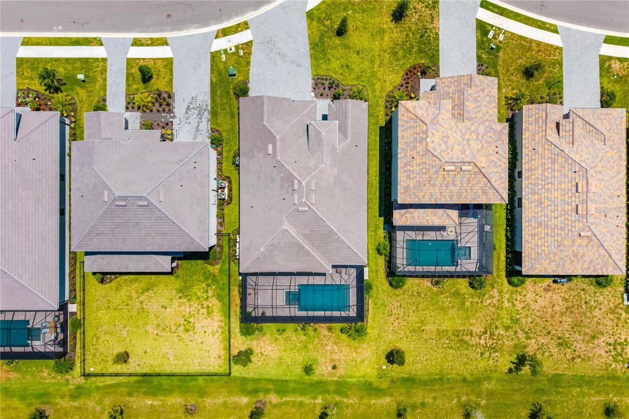 5030 Saratoga Springs Run, Bradenton, FL 34211 Photo