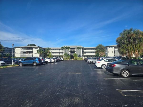 1001 Hillcrest Ct, Unit 302, Hollywood, FL 33021