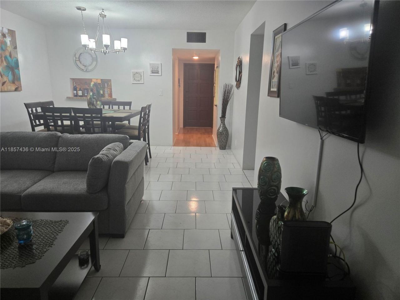 1001 Hillcrest Ct, Unit 302, Hollywood, FL 33021 Photo