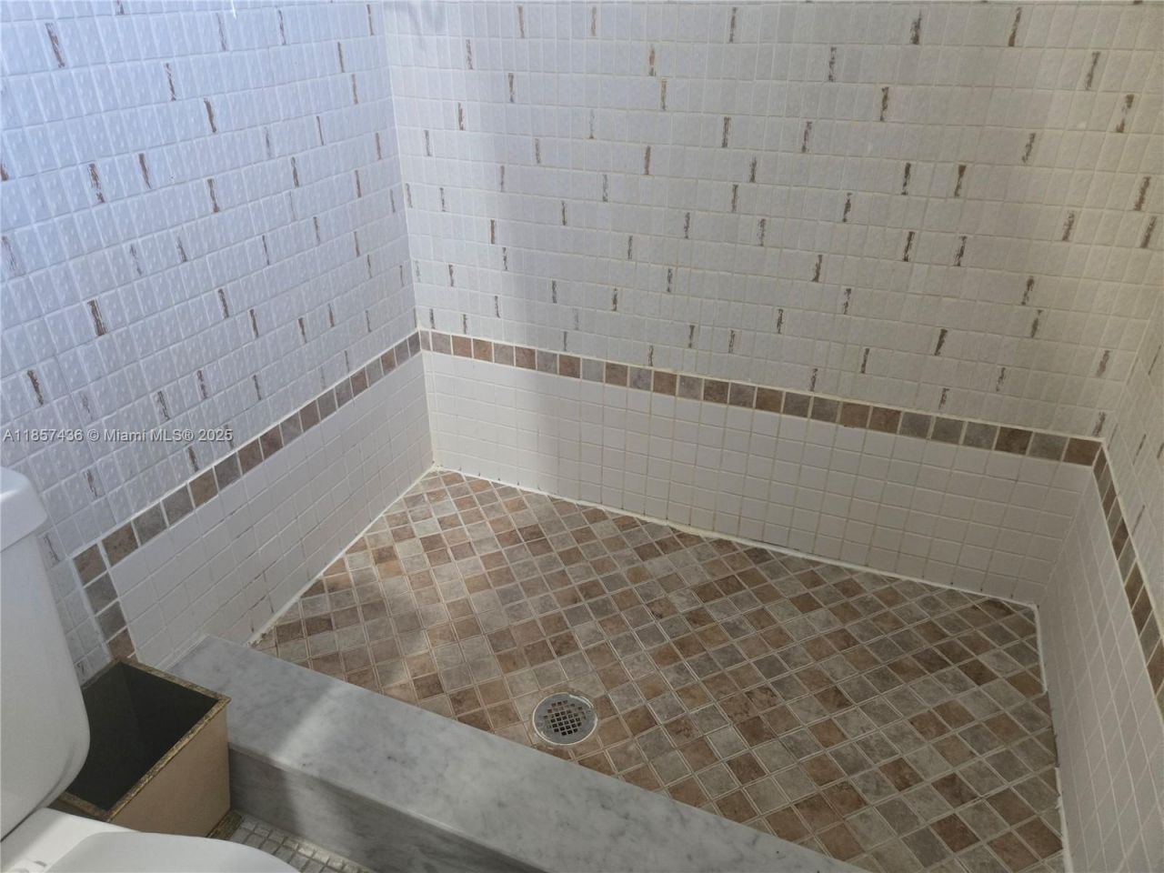 1001 Hillcrest Ct, Unit 302, Hollywood, FL 33021 Photo