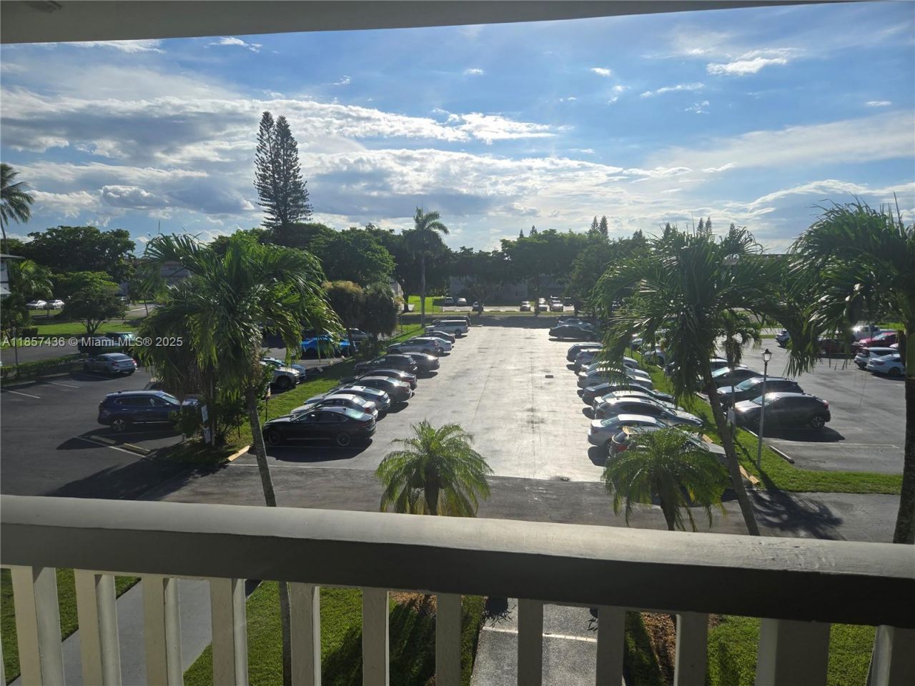 1001 Hillcrest Ct, Unit 302, Hollywood, FL 33021 Photo