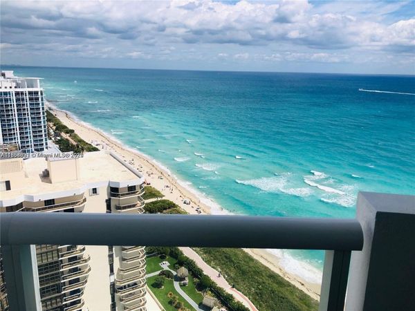 6365 Collins Ave, Unit 2710, Miami Beach, FL 33141