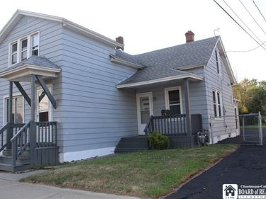 216-218 Lake Shore Drive W, Dunkirk, NY 14048