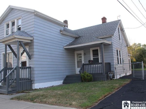 216-218 Lake Shore Drive W, Dunkirk, NY 14048