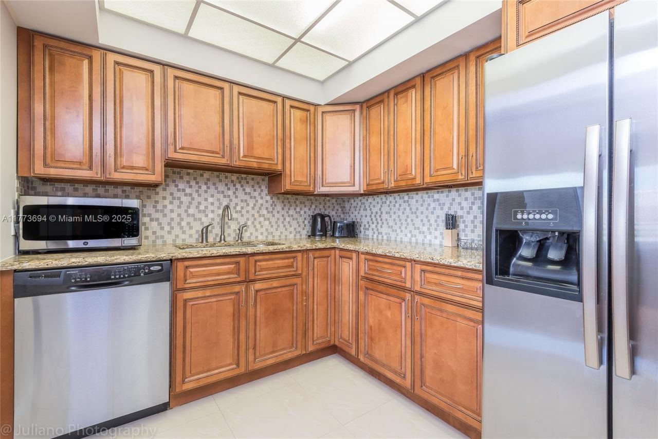 3505 S Ocean Dr, Unit 504, Hollywood, FL 33019 Photo